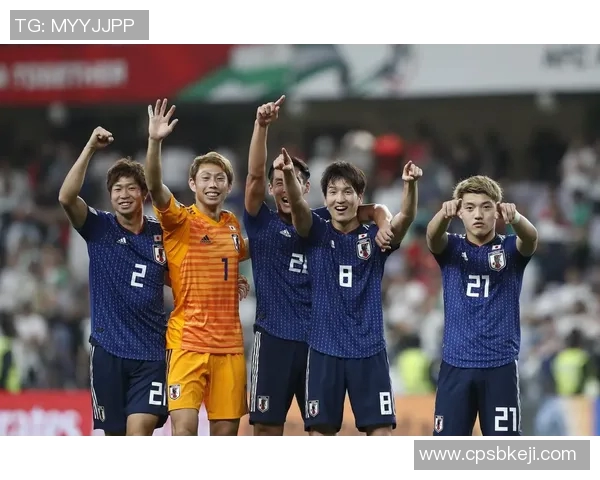 日本与伊朗足球对决精彩文字直播全程回顾与分析